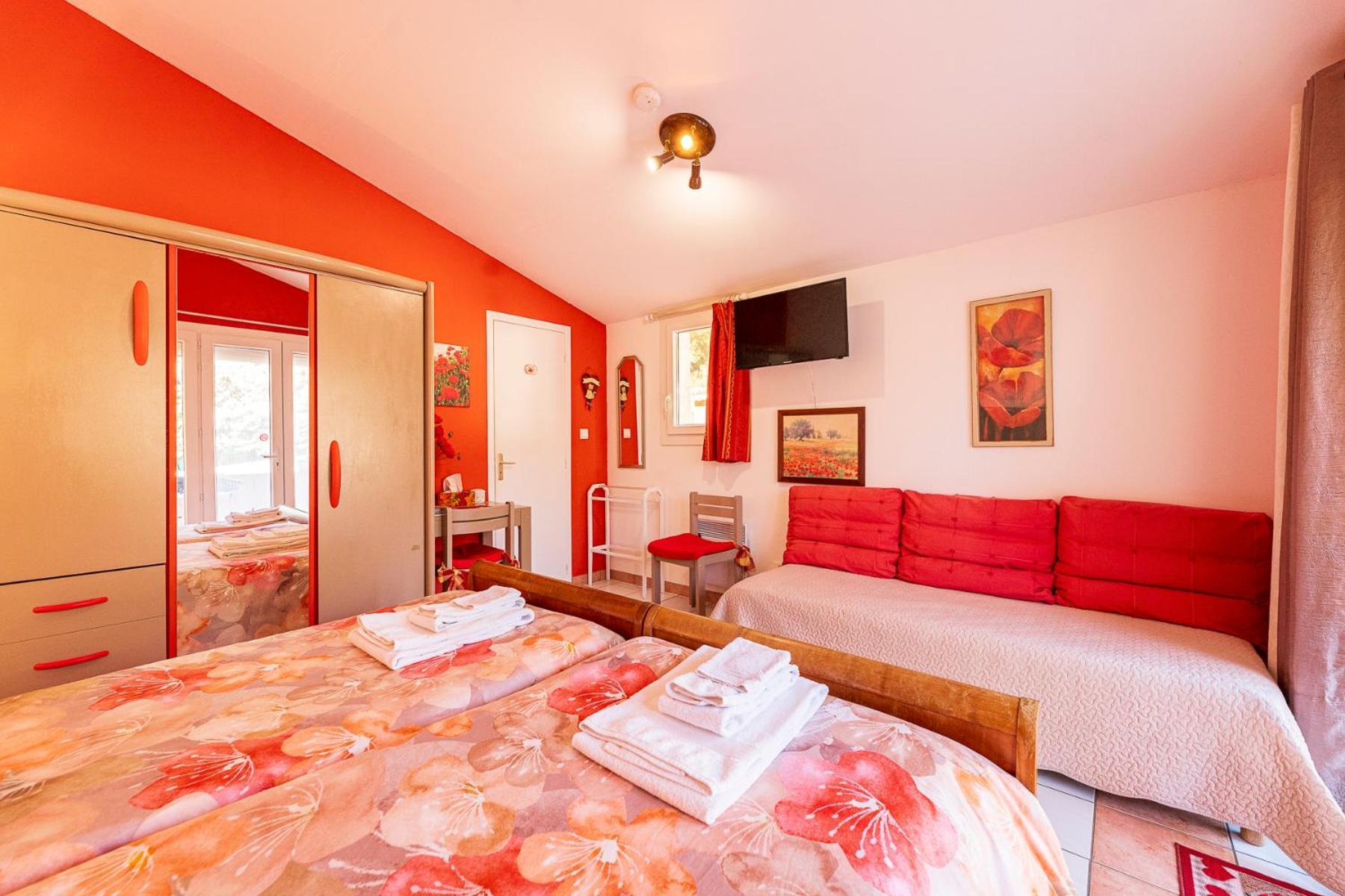 Saint-Julien-d'Asse La Bastide Des Roses B&B 외부 사진